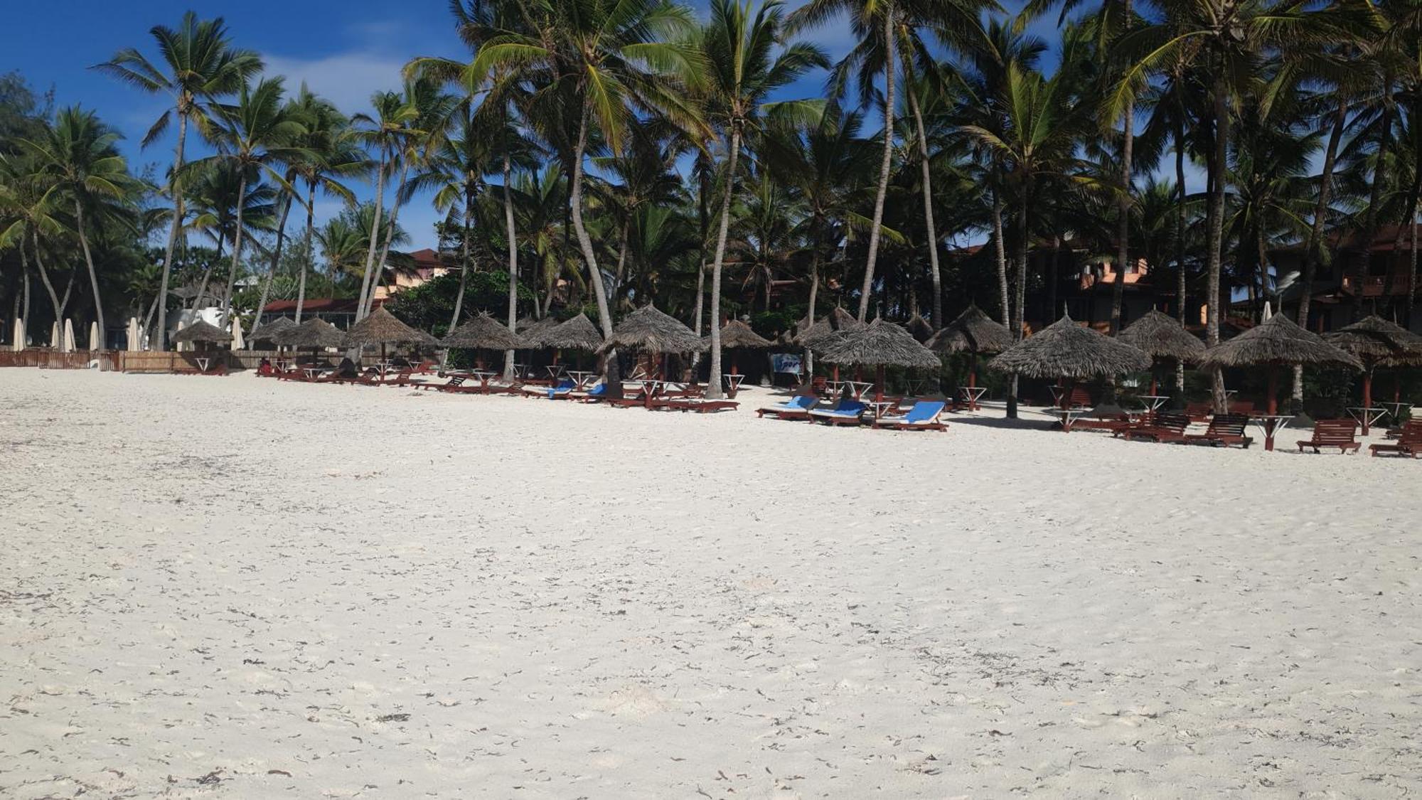 Marijani Holiday Resort ワタム エクステリア 写真